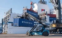 HighService_ContainerLoading_DSC_6171